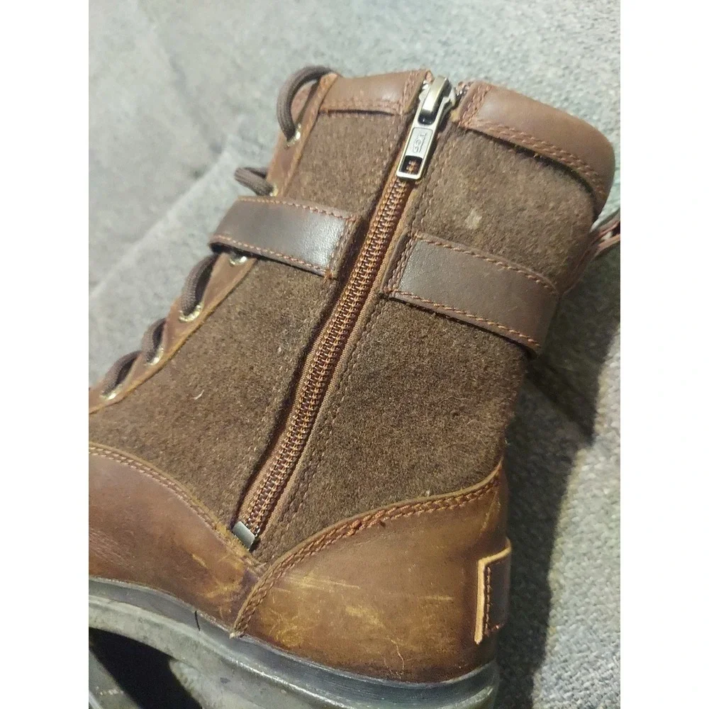 UGG Women's Kesey Brown Leather Waterproof Winter Boots Lace Zip Size 9 Y2K Boho